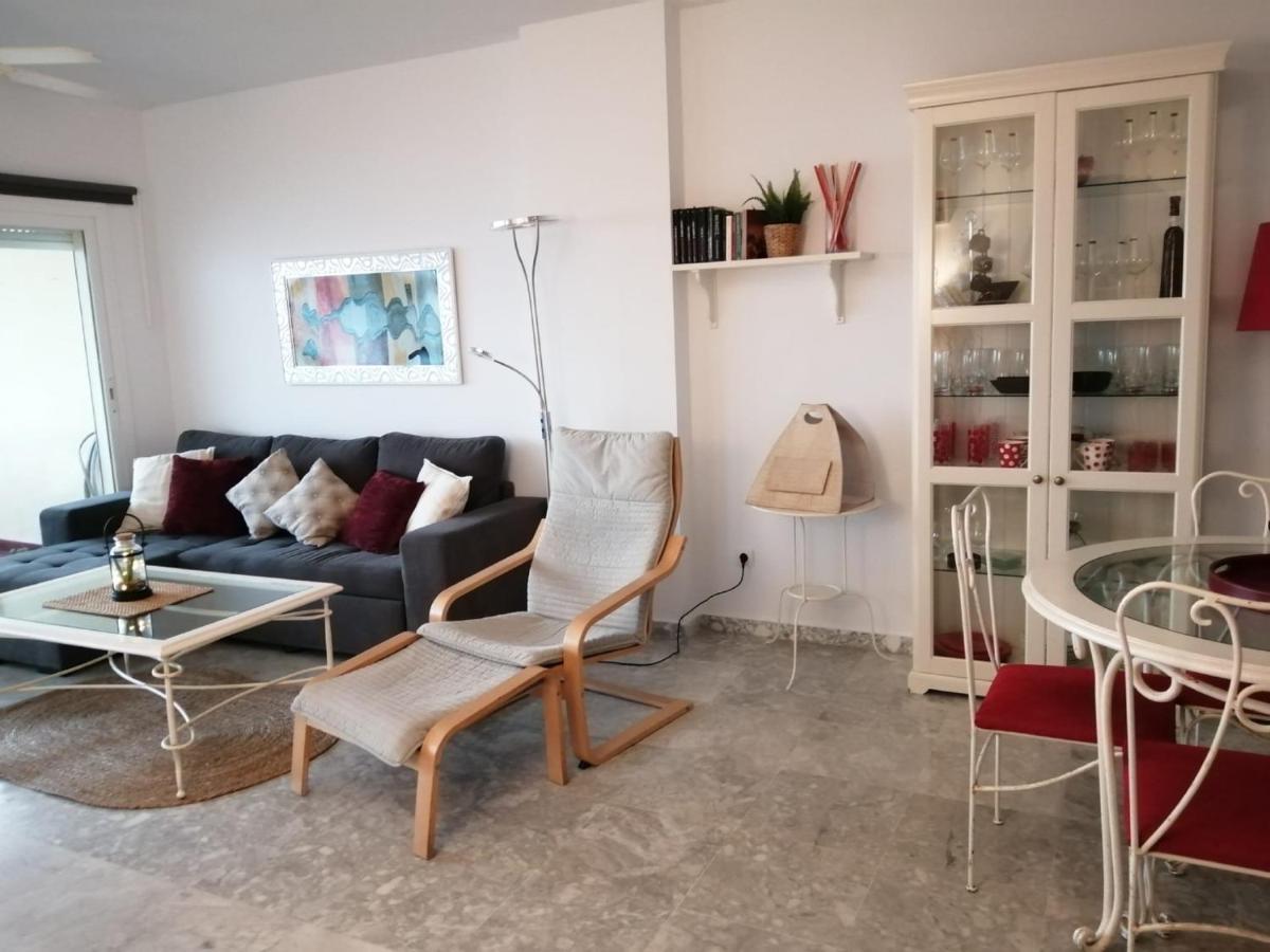 Holidays2Benalmadena Torrequebrada Sea View Front Beach With Pool Parking & Terraces Exterior photo